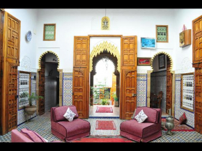 Отель Riad Dar Jabador  Сале